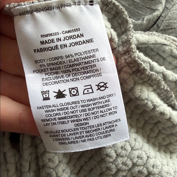 Nike Swift Women's Dri-FIT UV 1/4-Zip Running Top - Picture 8 of 8